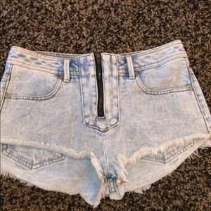 Kendall and Kylie Jenner collection. Jean shorts